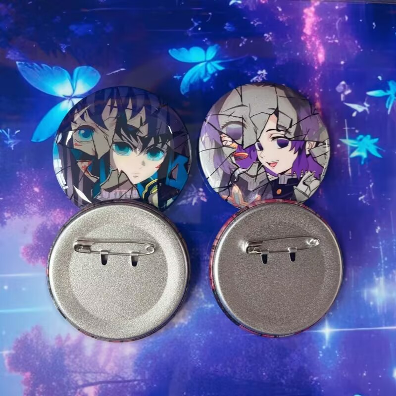 Demon Slayer Broken Badge Anim - Anime Merchandise Demon Slayer ulasan dan harga